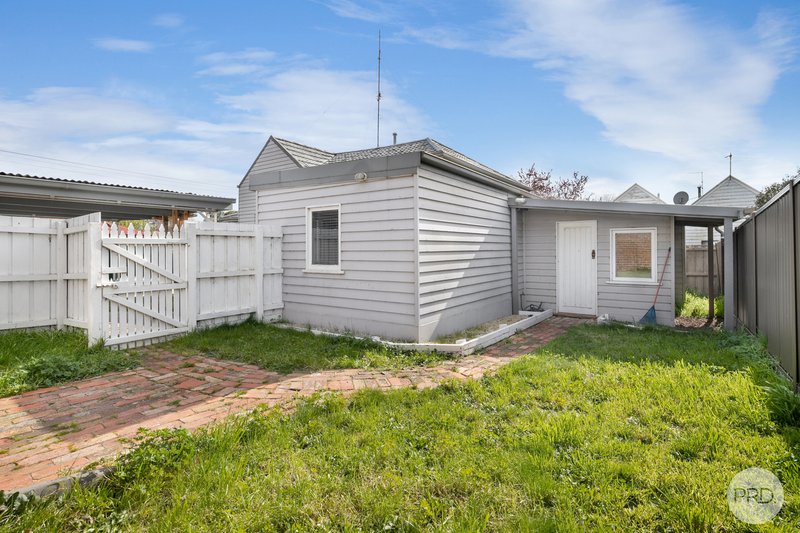 Photo - 19 James Street, Golden Point VIC 3350 - Image 12