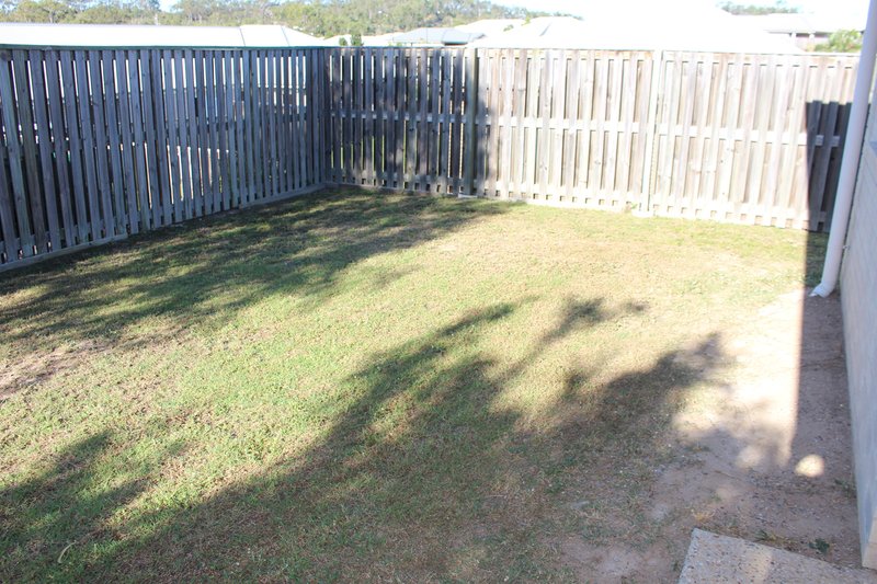 Photo - 19 Jardine Cresent , Boyne Island QLD 4680 - Image 31