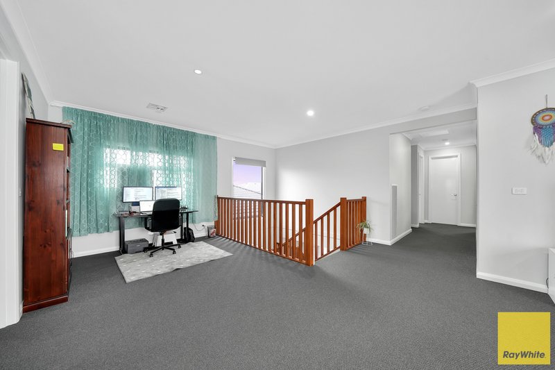 Photo - 19 Jobs Road, Rockbank VIC 3335 - Image 14