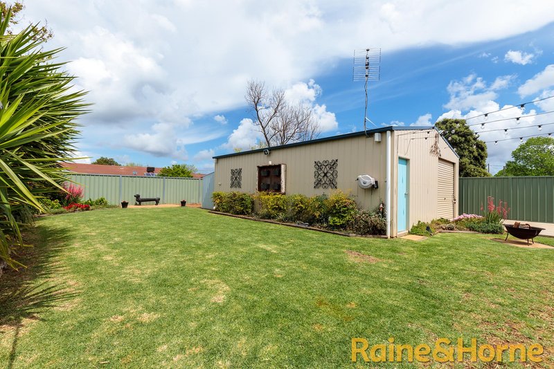 Photo - 19 Johns Avenue, Dubbo NSW 2830 - Image 14