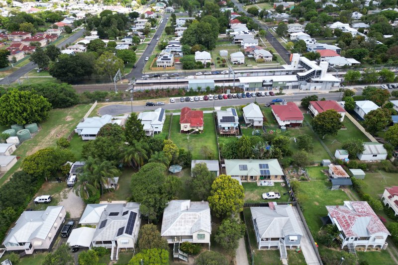 Photo - 19 Joyce Street, East Ipswich QLD 4305 - Image 3