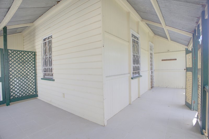 Photo - 19 Joyce Street, East Ipswich QLD 4305 - Image 6