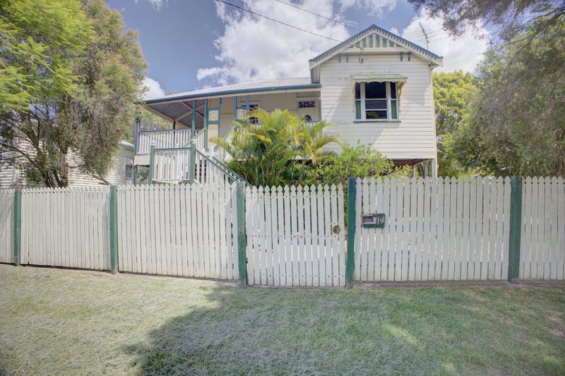 Photo - 19 Joyce Street, East Ipswich QLD 4305 - Image 21