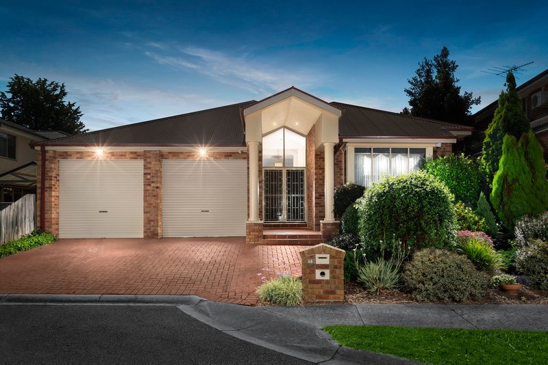 19 Justina Close, Vermont South VIC 3133