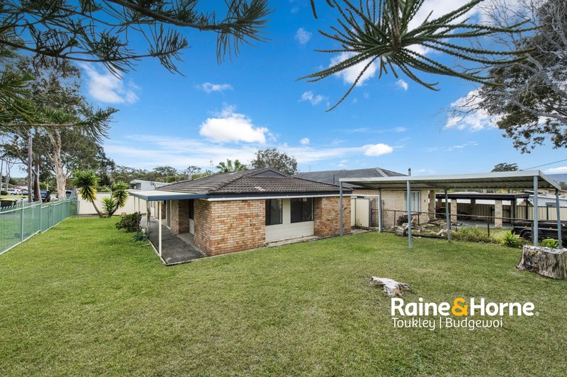 Photo - 19 Kalang Avenue, Buff Point NSW 2262 - Image 10