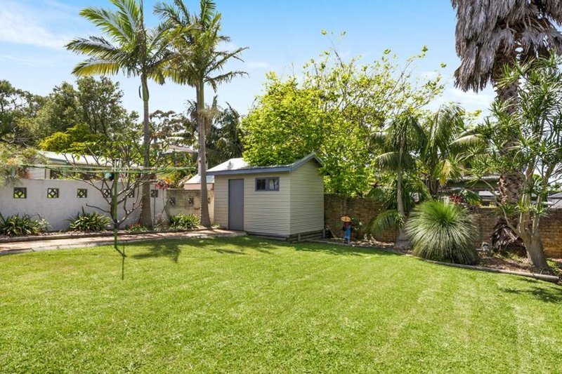 Photo - 19 Kangaroo Rd , Collaroy Plateau NSW 2097 - Image 8