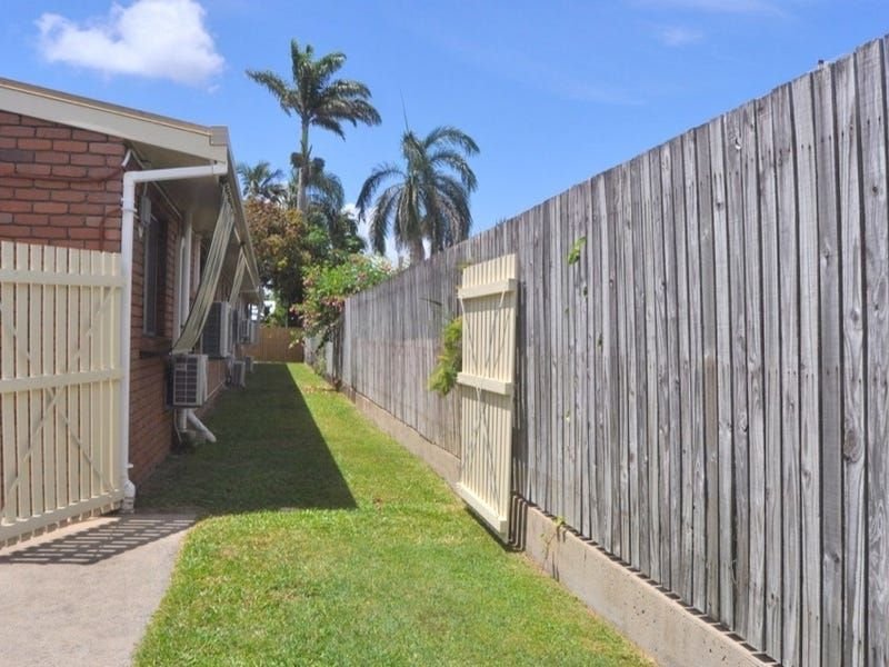 Photo - 1/9 Kate Street, East Mackay QLD 4740 - Image 12