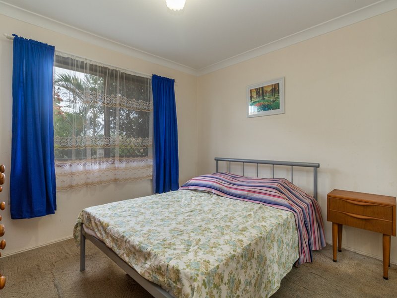 Photo - 19 Keatley Street, Crestmead QLD 4132 - Image 4