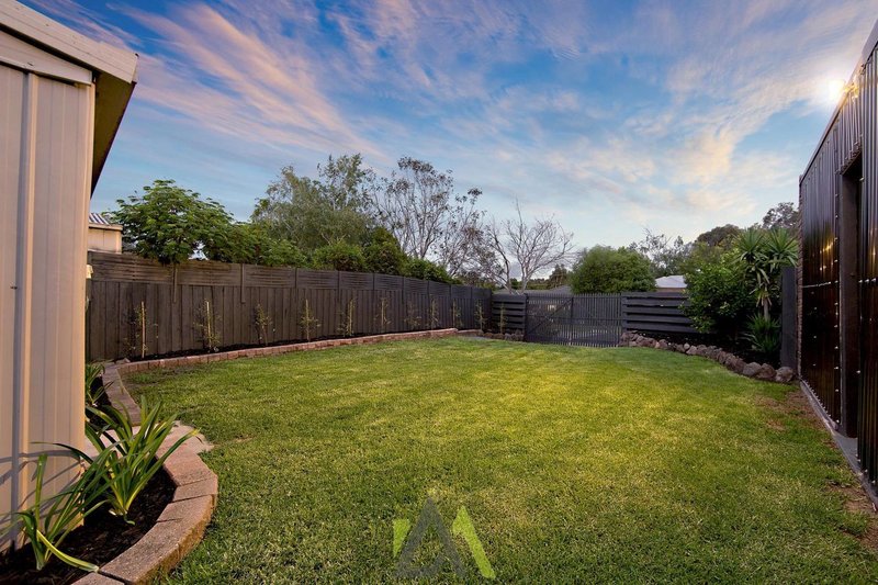 Photo - 19 Kelly Drive, Langwarrin VIC 3910 - Image 18