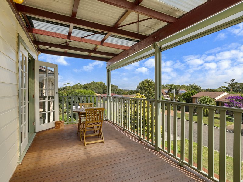 Photo - 19 Kendall Crescent, Norah Head NSW 2263 - Image 13