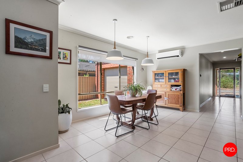 Photo - 19 Kennewell Street, White Hills VIC 3550 - Image 6