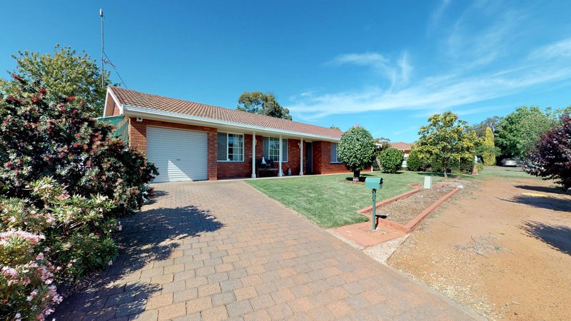 19 Kensington Avenue, Dubbo NSW 2830