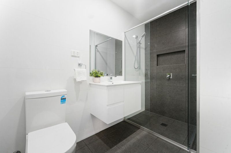 Photo - 19 Kensington Park Road, Riverstone NSW 2762 - Image 6