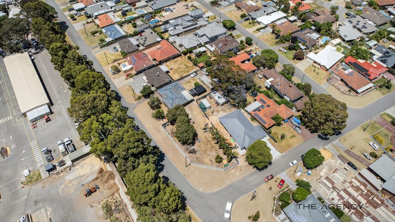 Photo - 19 Kent Street, Wilson WA 6107 - Image 5