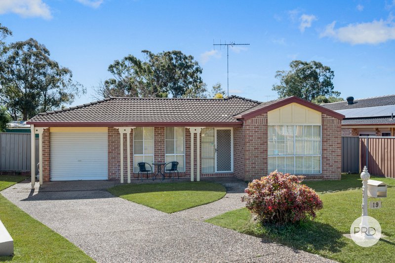 19 Kestrel Crescent, Erskine Park NSW 2759