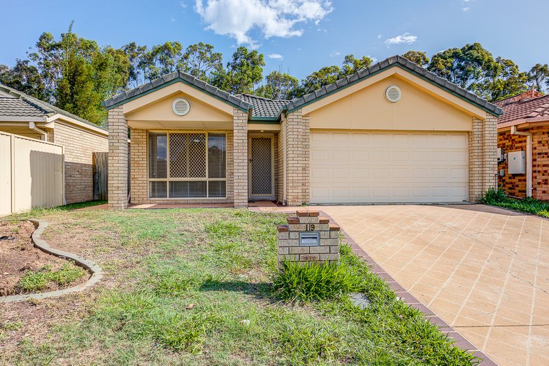 19 Kew Close, Forest Lake QLD 4078