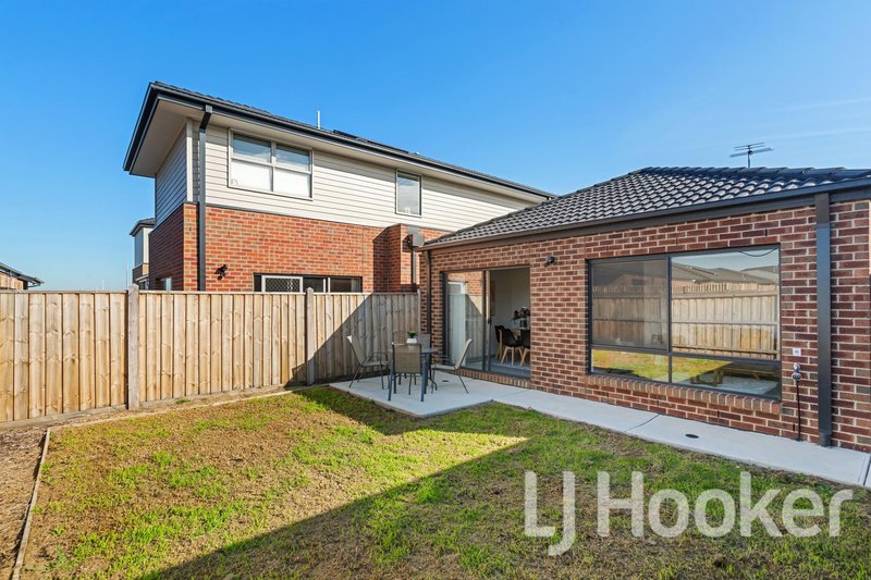 Photo - 19 Kichner Street, Tarneit VIC 3029 - Image 12