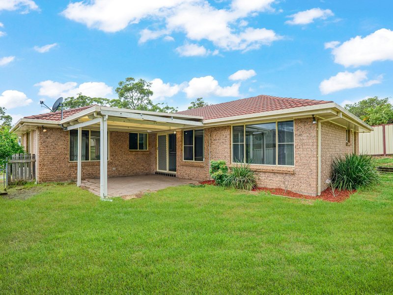 Photo - 19 Kindlebark Drive, Medowie NSW 2318 - Image 15