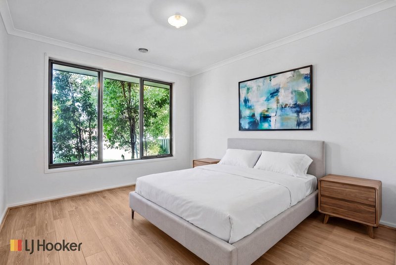 Photo - 19 Klandy Drive, Kalkallo VIC 3064 - Image 6