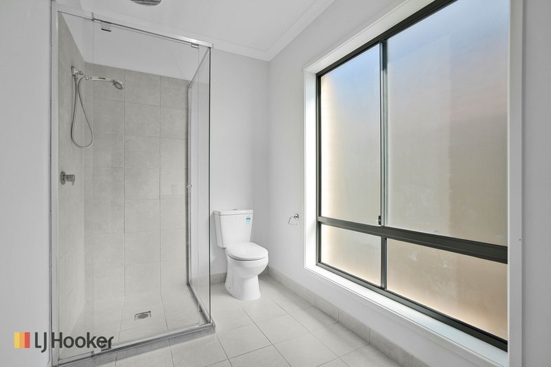 Photo - 19 Klandy Drive, Kalkallo VIC 3064 - Image 7