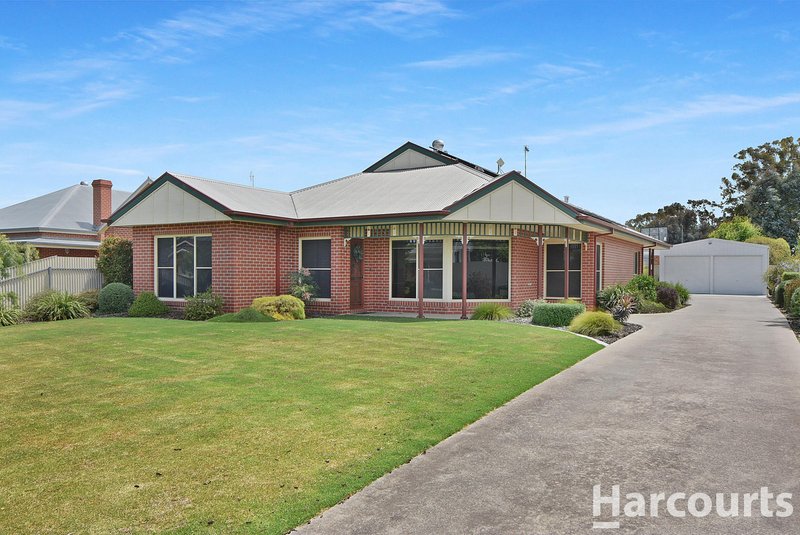 19 Knowles Street, Horsham VIC 3400