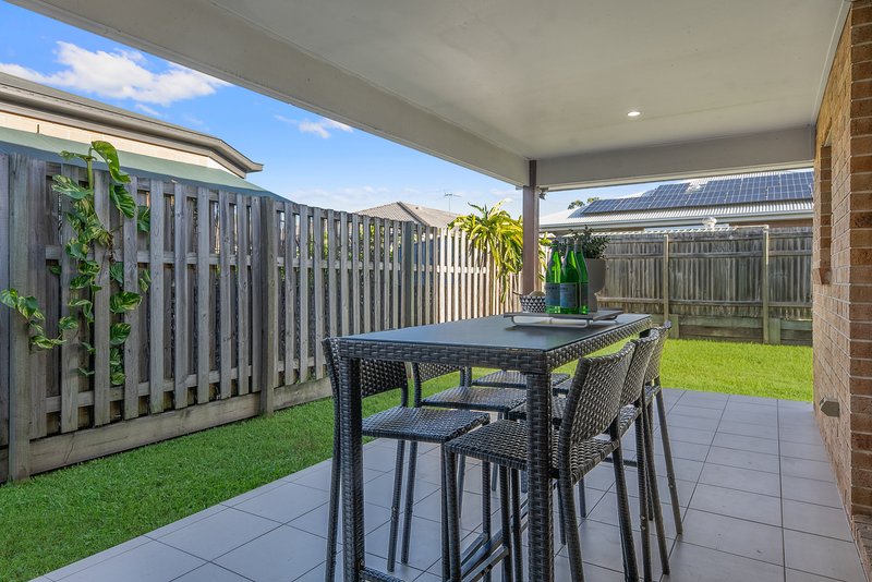 Photo - 19 Koda Street, Burpengary East QLD 4505 - Image 17