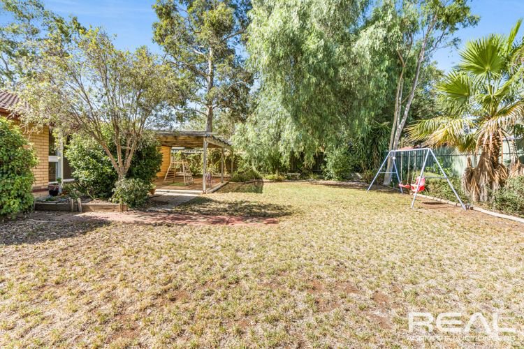 Photo - 19 Koongarra Crescent, Munno Para SA 5115 - Image 14