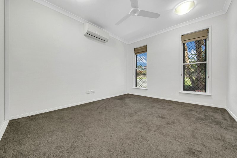 Photo - 19 Koowin Drive, Kirkwood QLD 4680 - Image 12