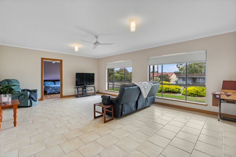 Photo - 19 Lacrington Street, Goolwa Beach SA 5214 - Image 8