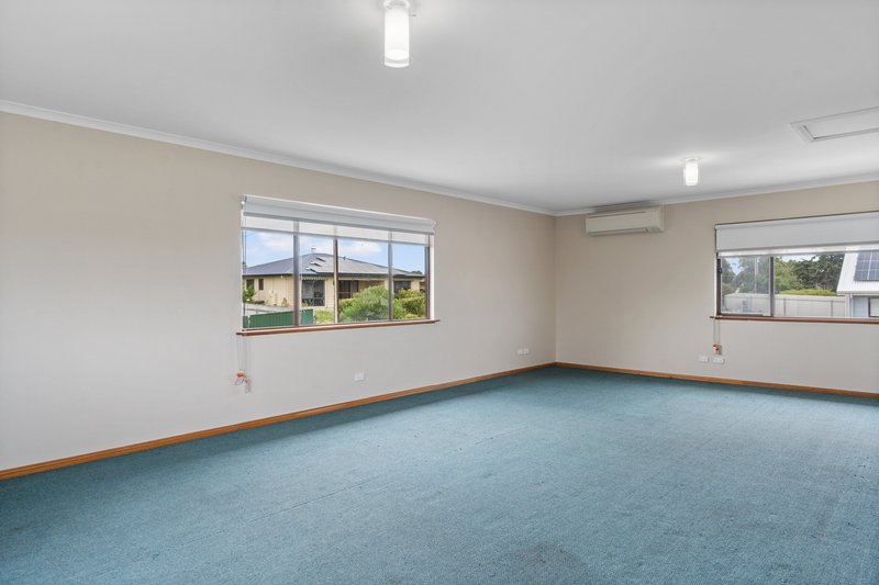 Photo - 19 Lacrington Street, Goolwa Beach SA 5214 - Image 15