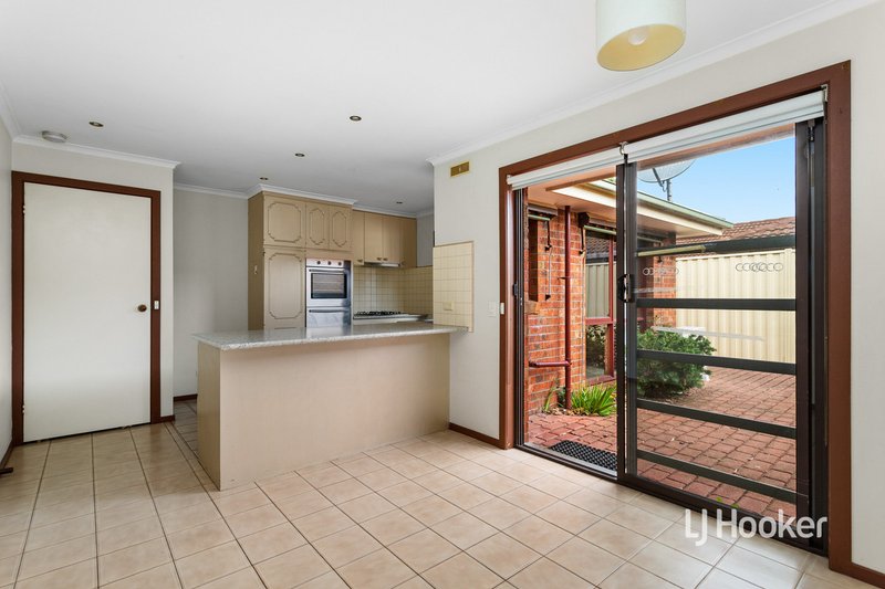 Photo - 19 Lady Nelson Crescent, Altona Meadows VIC 3028 - Image 7