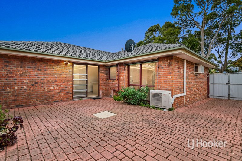 Photo - 19 Lady Nelson Crescent, Altona Meadows VIC 3028 - Image 13