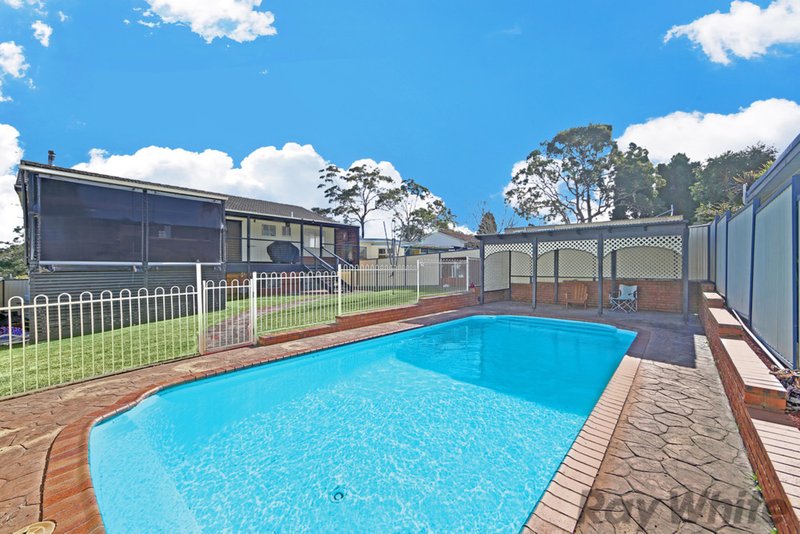 19 Laelana Avenue, Budgewoi NSW 2262