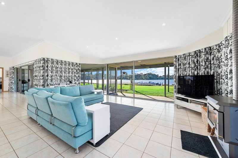 Photo - 19 Lake Shore Drive, Newlands Arm VIC 3875 - Image 8