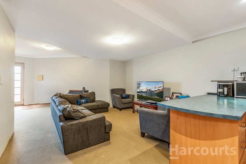 Photo - 1/9 Lakeside Drive, Joondalup WA 6027 - Image 3