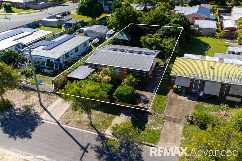 Photo - 19 Lalroy Street, Beachmere QLD 4510 - Image 3