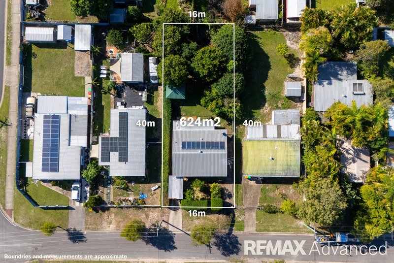 Photo - 19 Lalroy Street, Beachmere QLD 4510 - Image 13