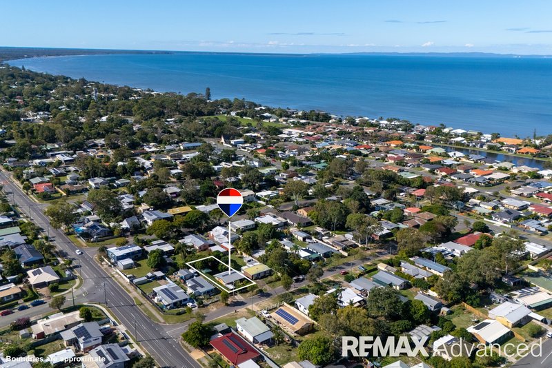 Photo - 19 Lalroy Street, Beachmere QLD 4510 - Image 18