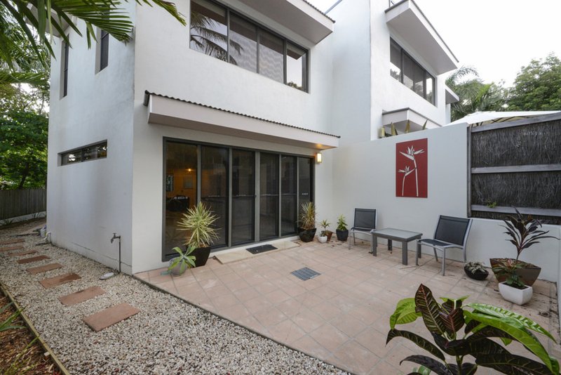 Photo - 1/9 Lamond Street, Airlie Beach QLD 4802 - Image 4