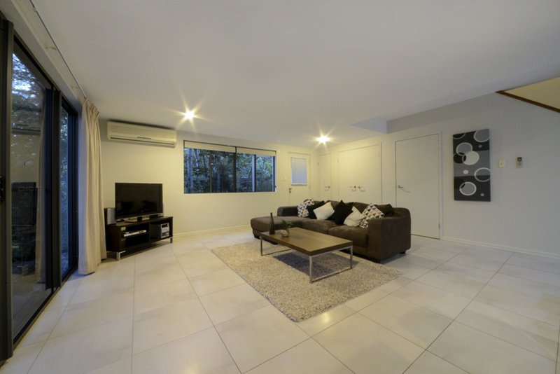 Photo - 1/9 Lamond Street, Airlie Beach QLD 4802 - Image 5