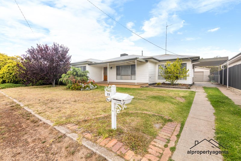 19 Landy Street, Horsham VIC 3400