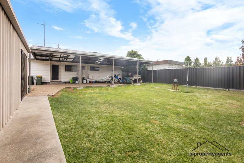 Photo - 19 Landy Street, Horsham VIC 3400 - Image 11