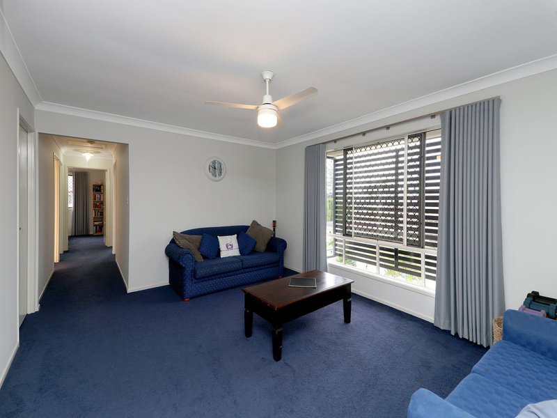 Photo - 19 Largs Street, Darra QLD 4076 - Image 6