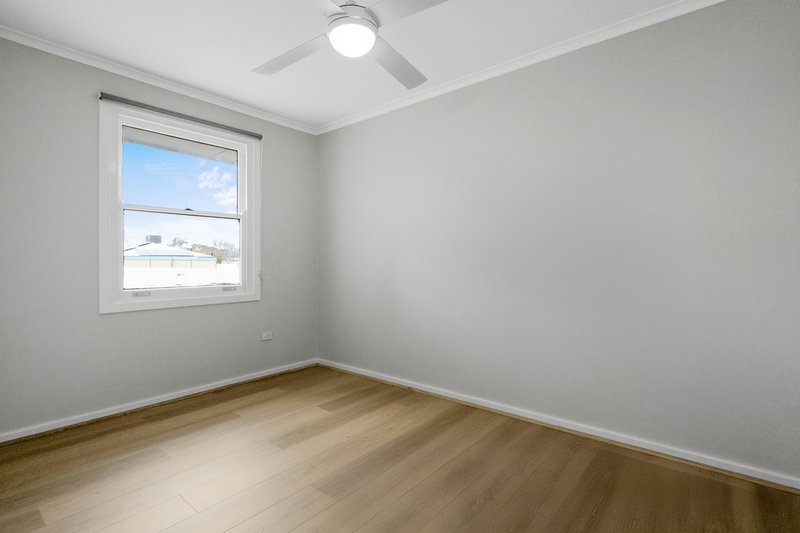Photo - 19 Laura Street, Murray Bridge SA 5253 - Image 3