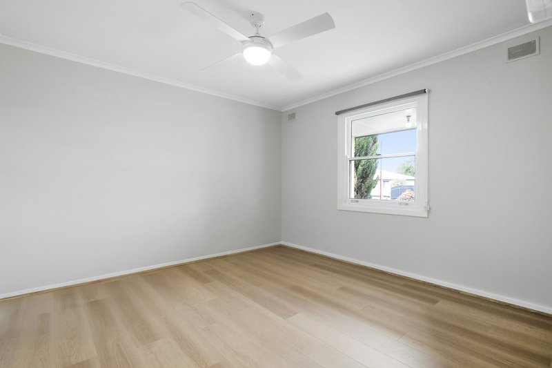 Photo - 19 Laura Street, Murray Bridge SA 5253 - Image 4