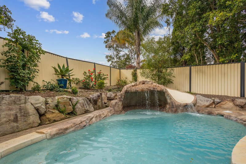 Photo - 19 Laurina Crescent, Mcdowall QLD 4053 - Image 22