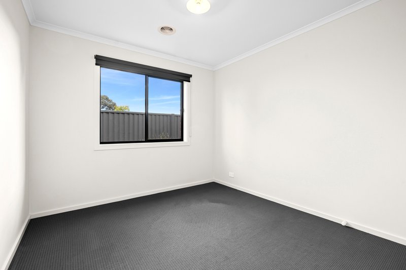 Photo - 19 Lavender Drive, Lara VIC 3212 - Image 8