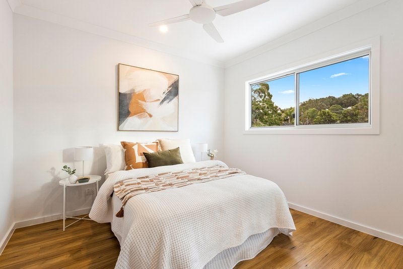 Photo - 1/9 Lavis Drive, Mount Warrigal NSW 2528 - Image 7