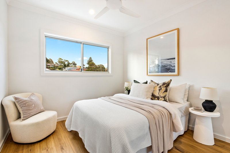 Photo - 1/9 Lavis Drive, Mount Warrigal NSW 2528 - Image 8