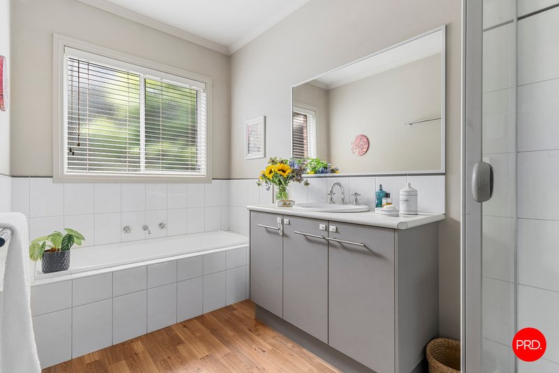 Photo - 19 Lawson Parade, Castlemaine VIC 3450 - Image 15